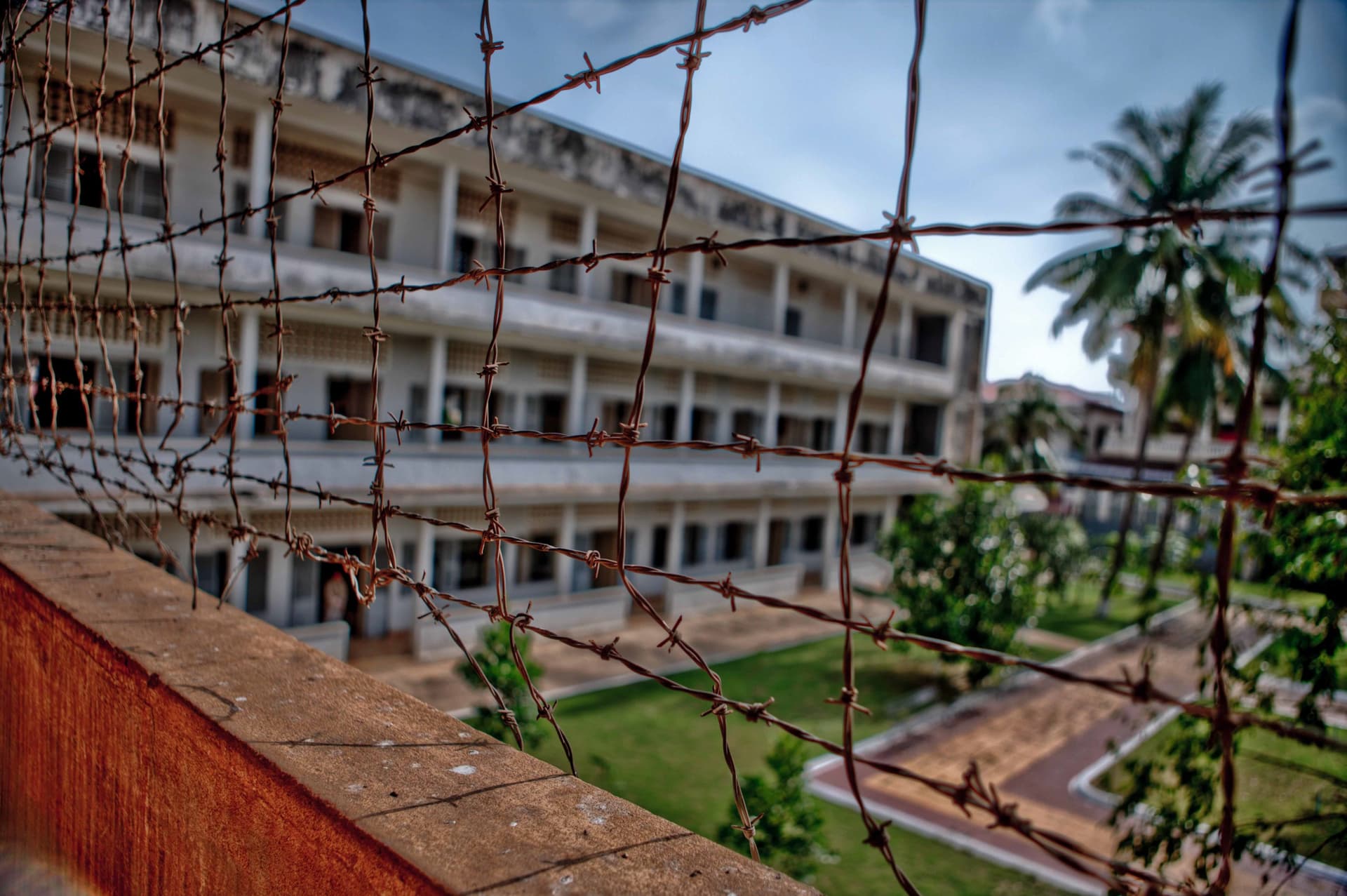 O museu do genocídio de Tuol Sleng