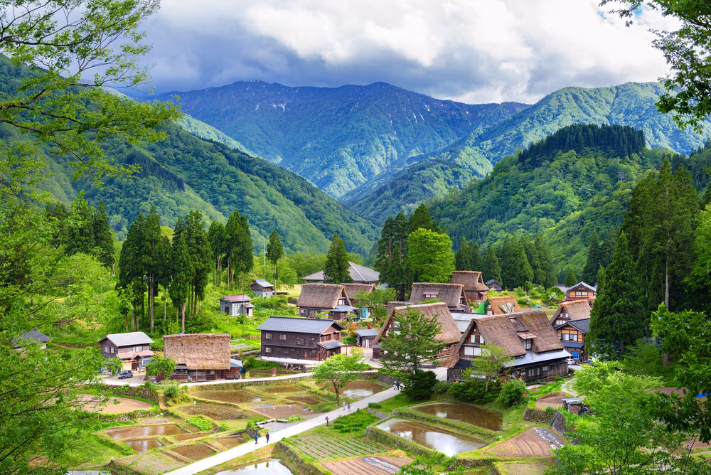 Viagem de carro pelas Alpes Japonesas